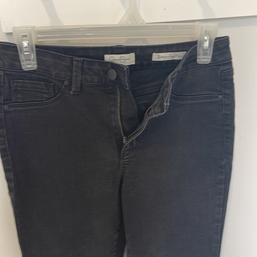 Jessica Simpson jeans - Picture 2 of 6